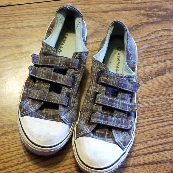 earth shoes 1976